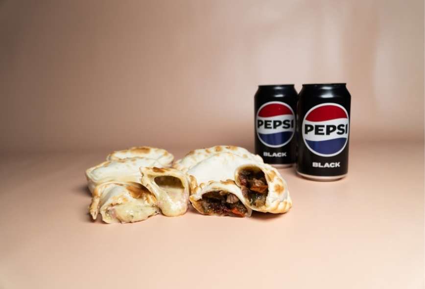 6 Empanadas + 2 Bebidas