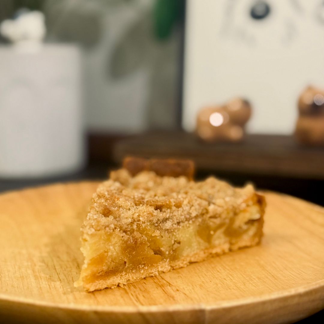 Cinnamon Spell Apple Crumble Tart