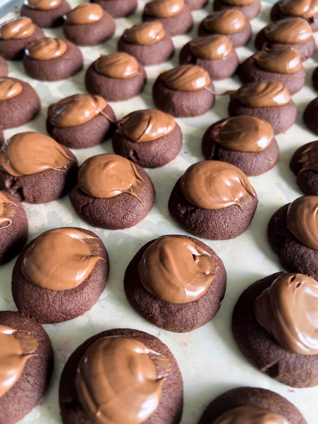 Hazella Button Cookies