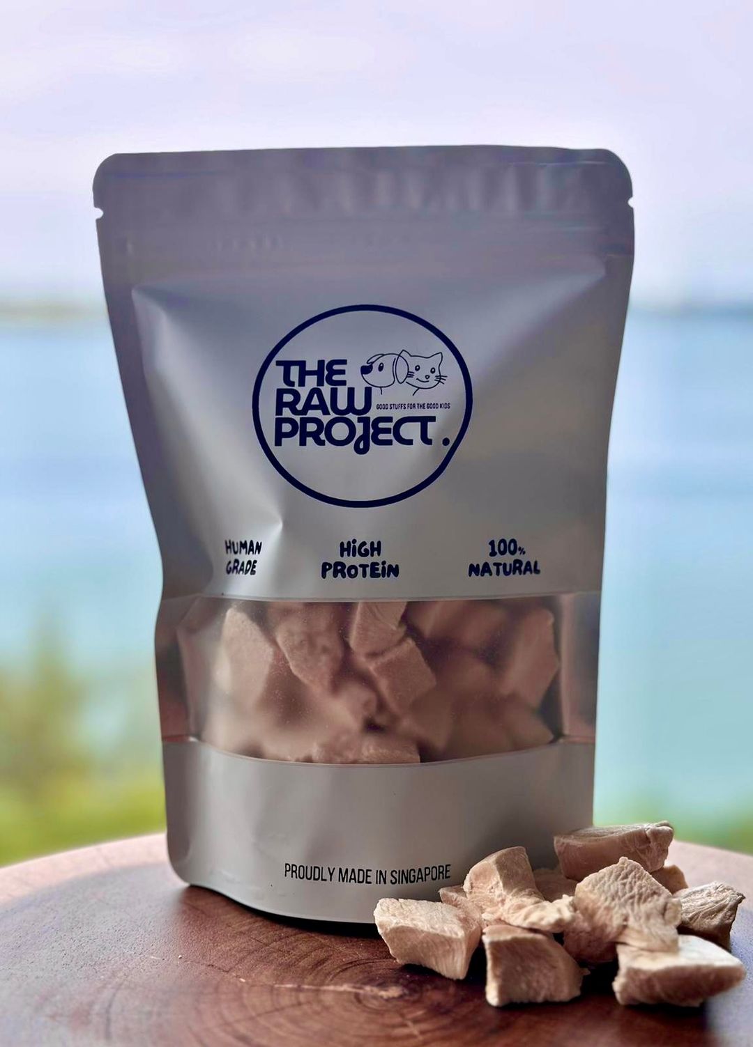 Freeze Dried Chicken Cubes 60g