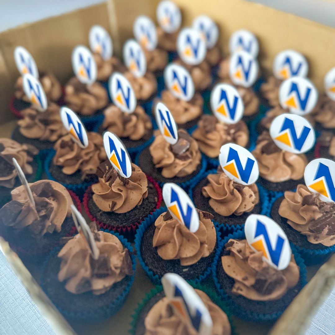 Cupcakes with Toppers