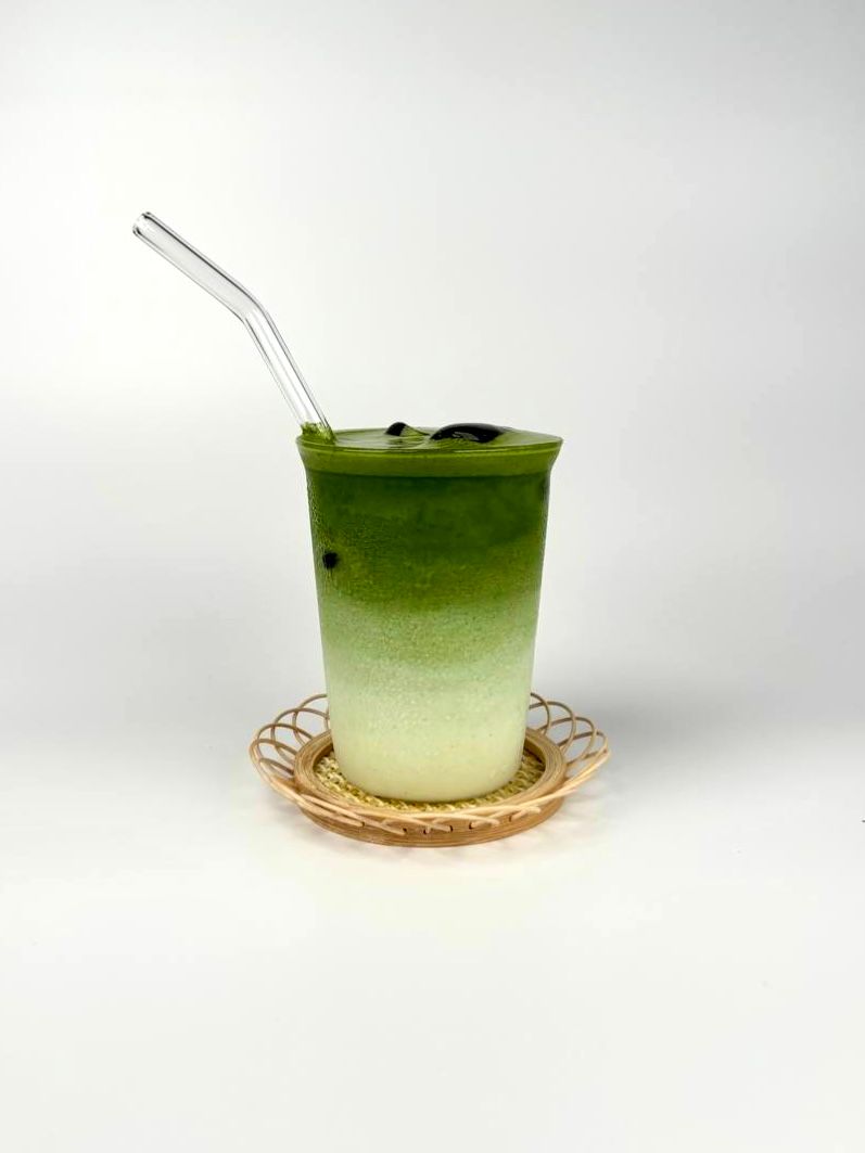 Iced Matcha Latte 🍵