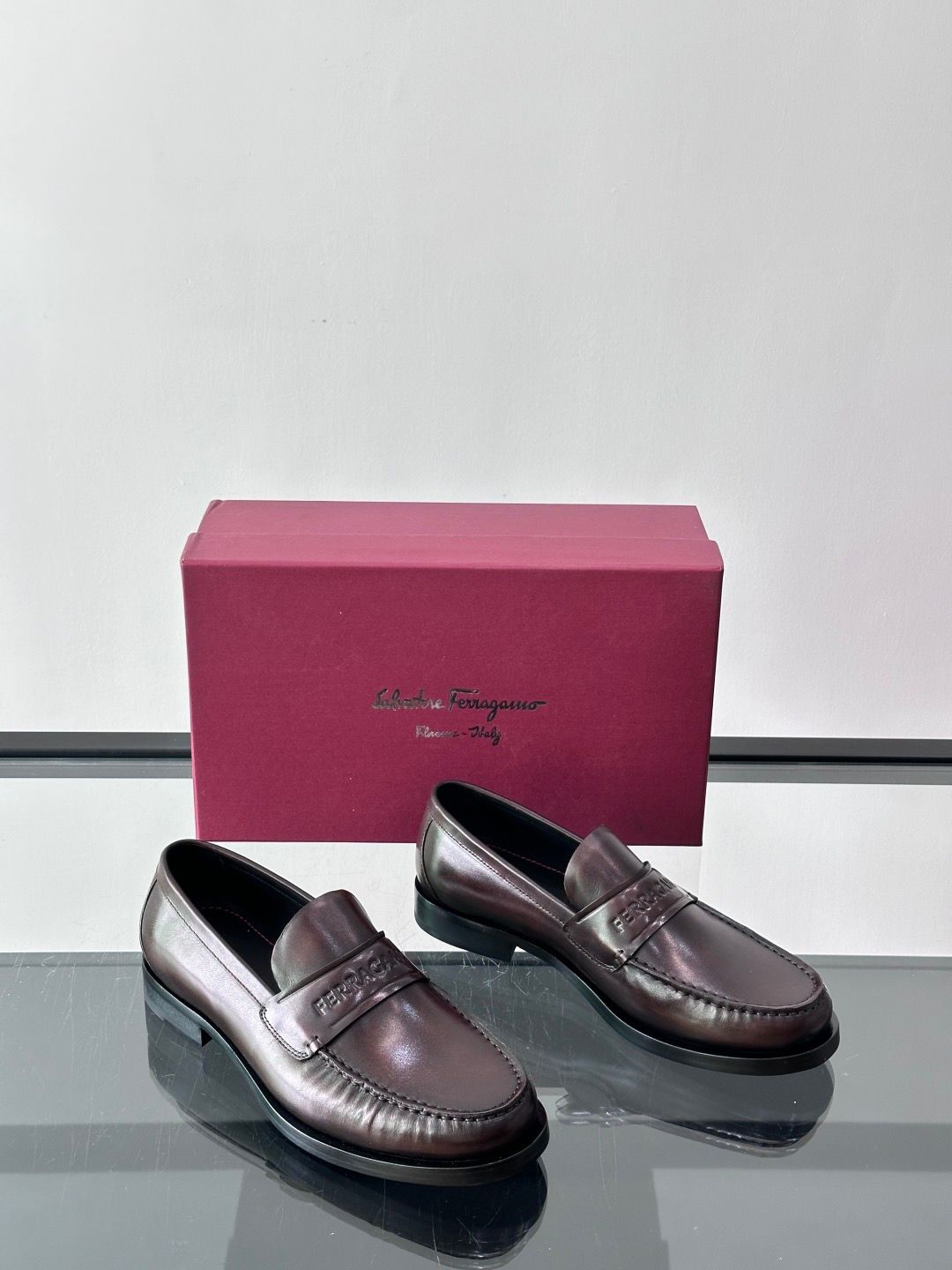 Ferragamo 