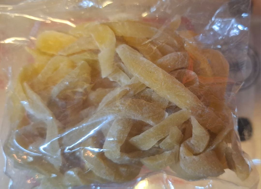 Dried mango (achari) white