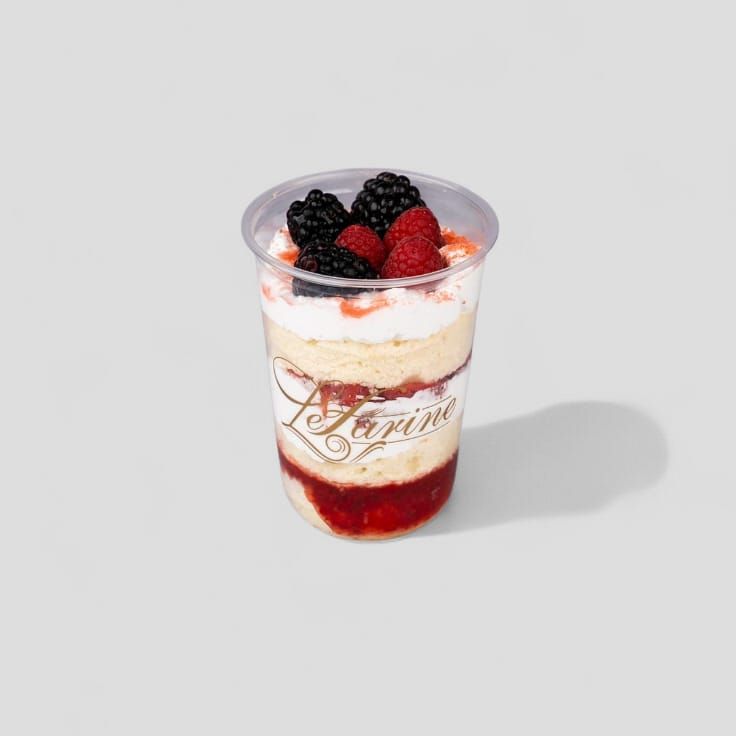 Grand Berry Cake in Cup ( for 2 Person )