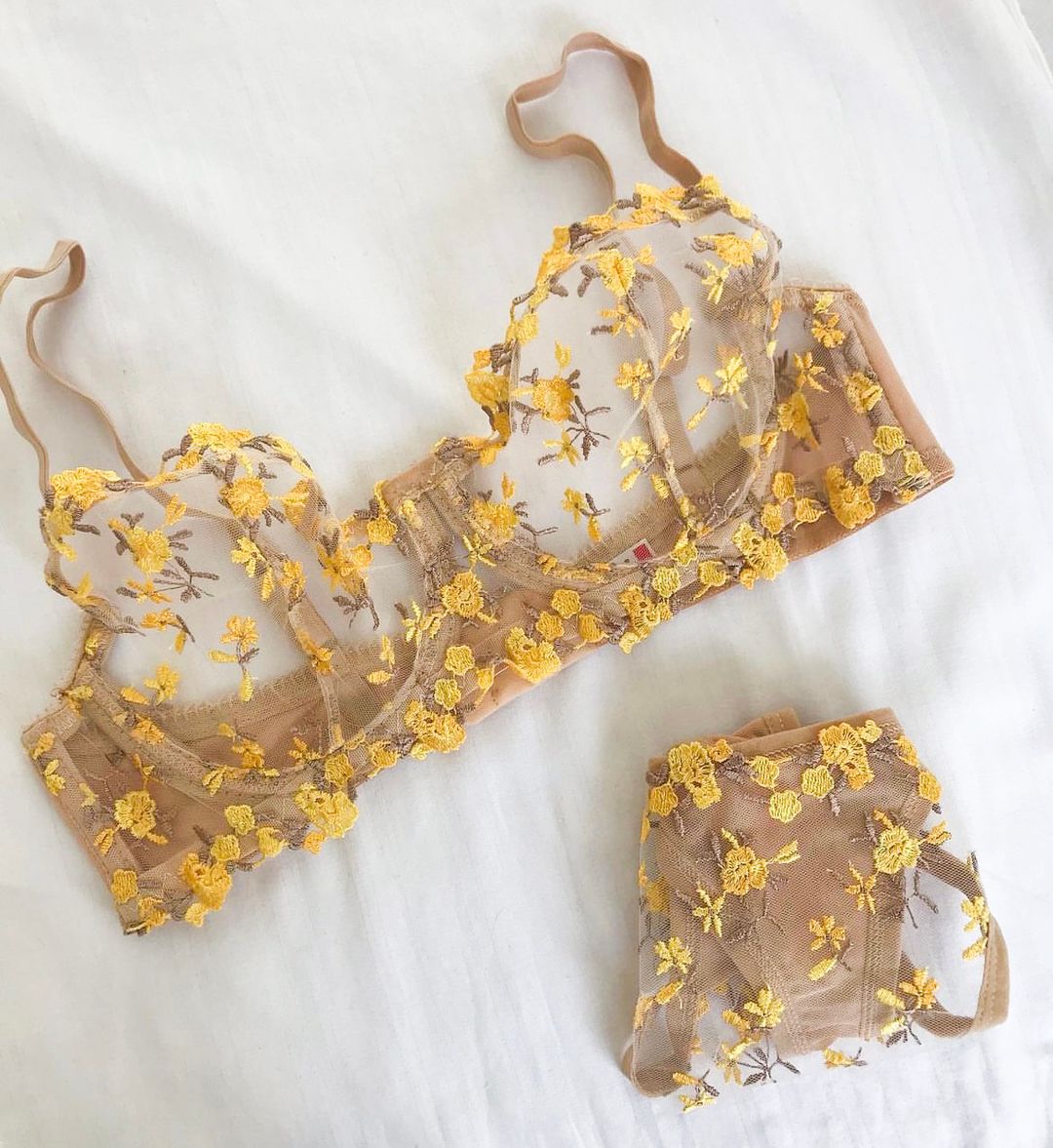 Yellow flowers set 