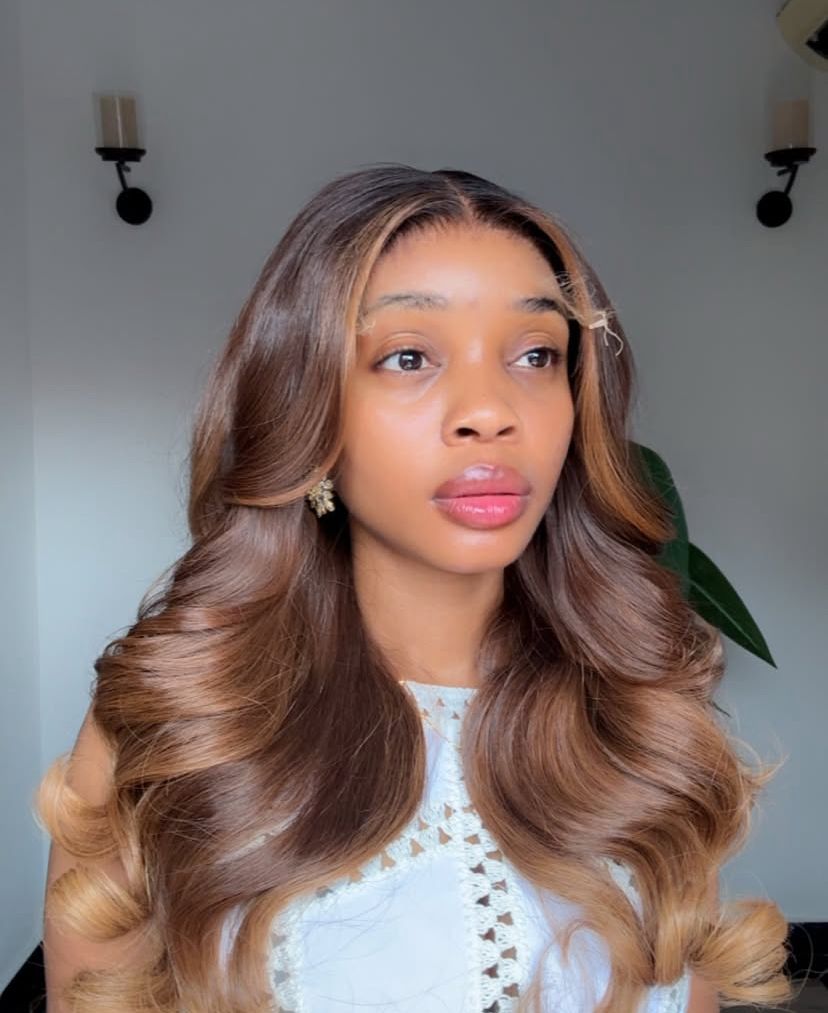 22” wavy brunette blonde blend