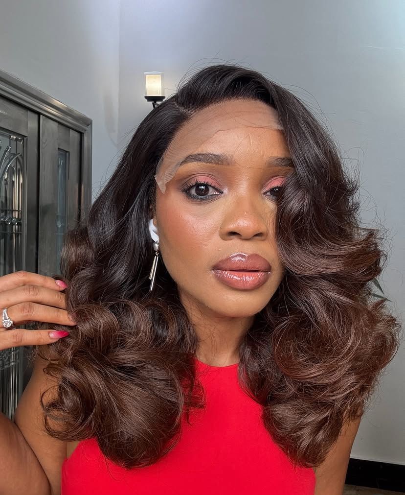 16” wavy with brown tips