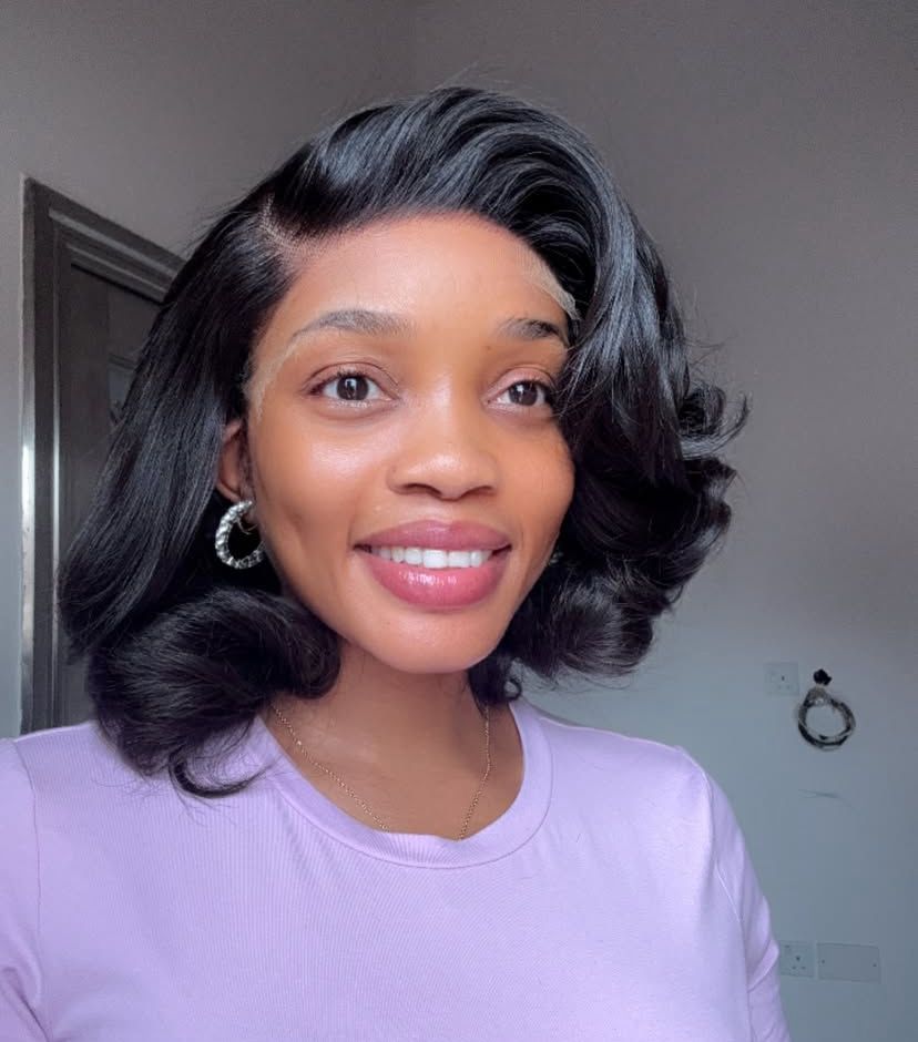 10” natural black layered wavy hair blend