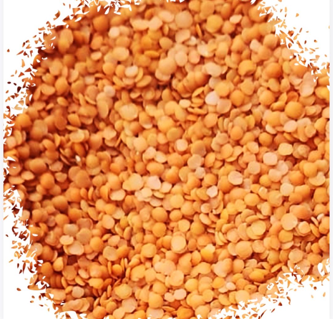 Split lentils عدس مجروش