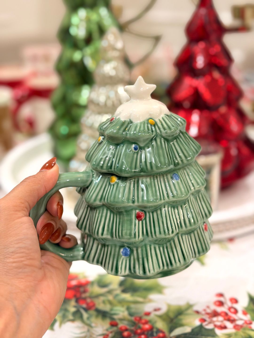 CHRISTMAS TREE TEA MUG