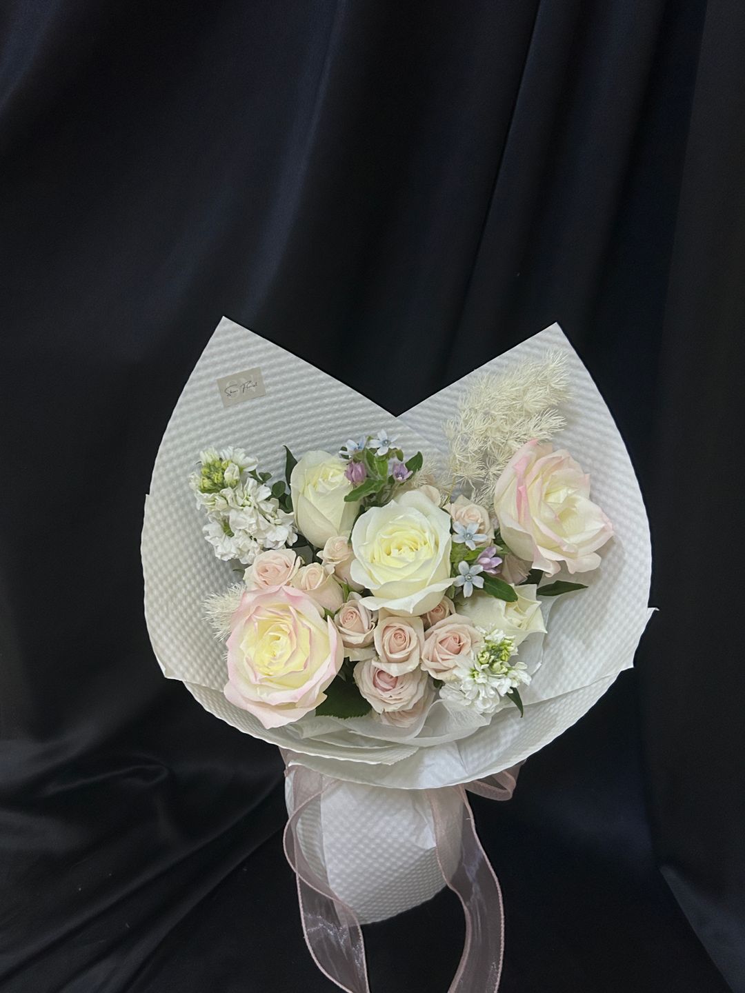 Soft Bloom Bouquet