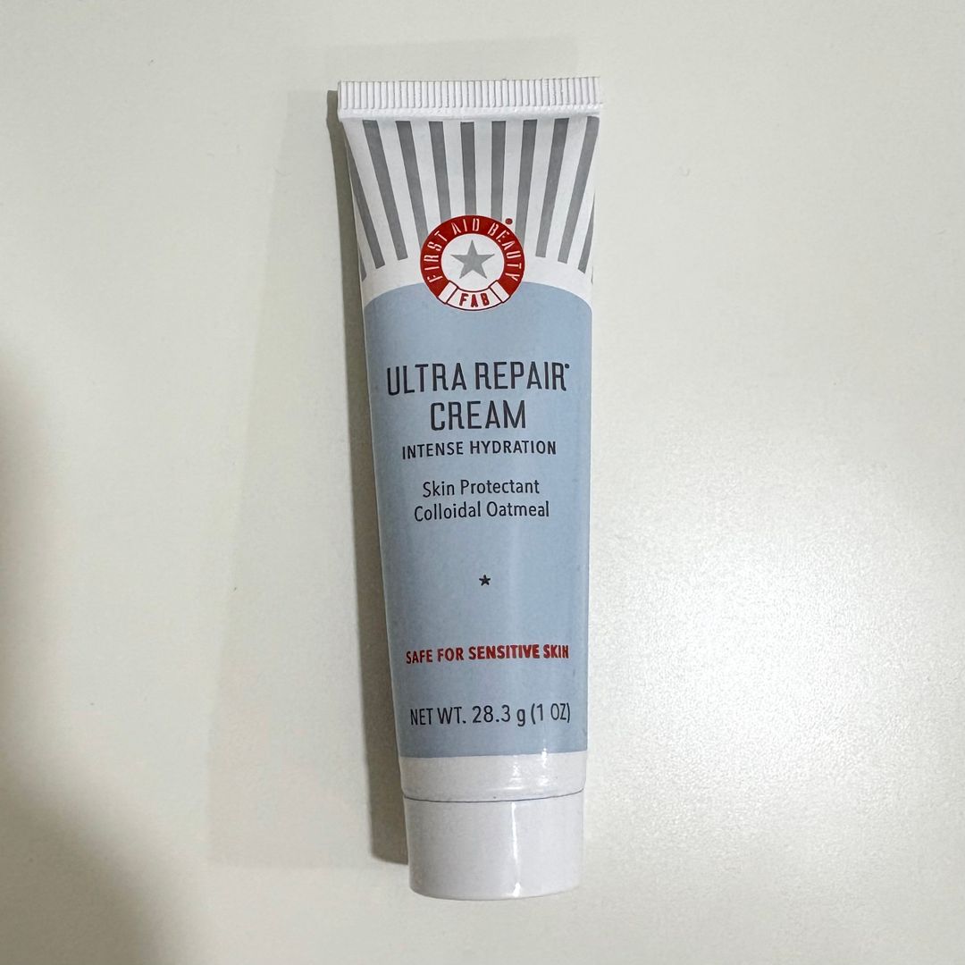 First Aid Beauty Ultra Repair Cream Intense Hydration Skin Protectant Colloidal Oatmeal 