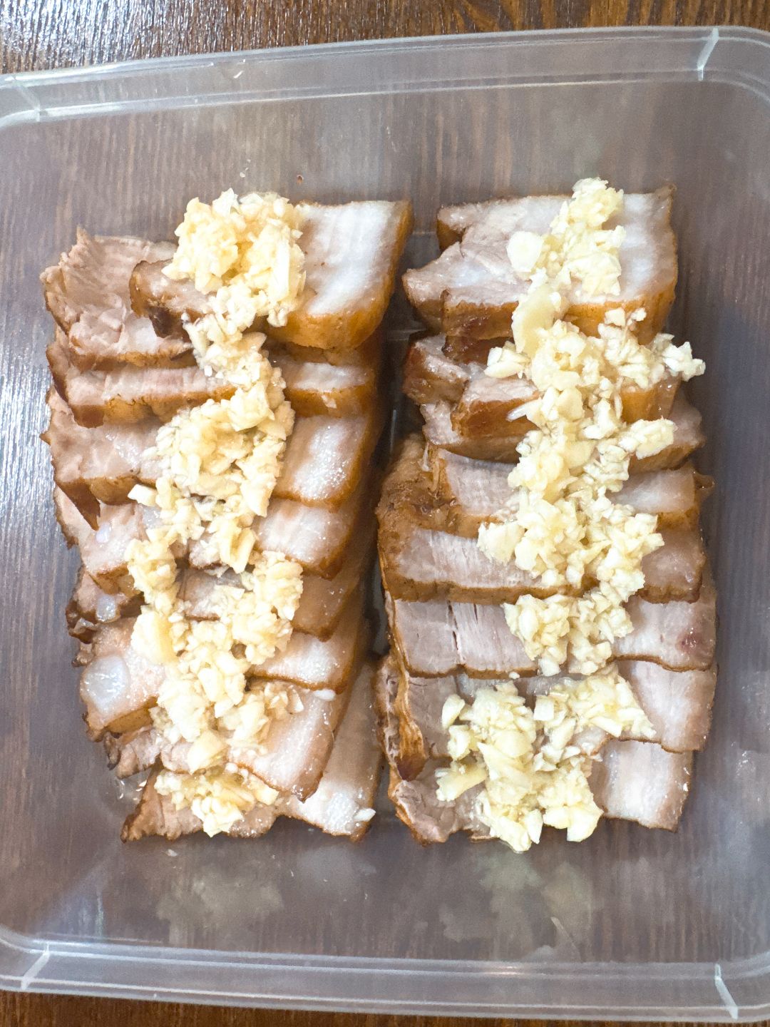 간장마늘수육 Soy Sauce & Garlic Boiled Pork