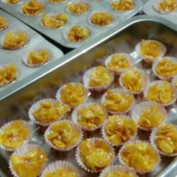 HONEY CORNFLAKES CUP
