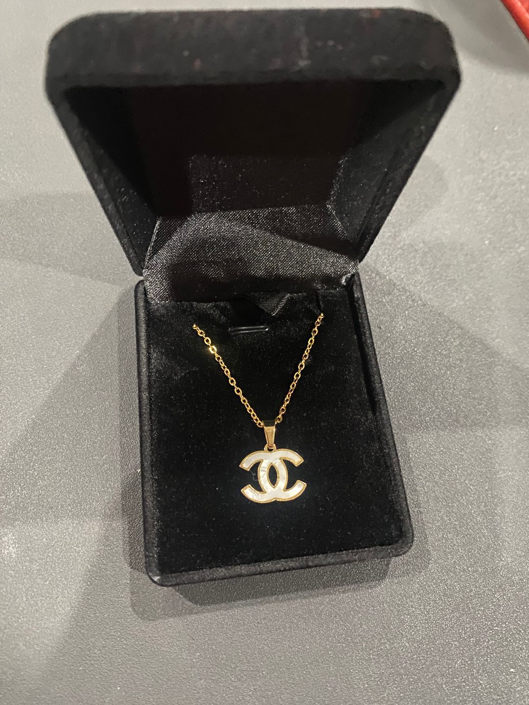 Artificial Necklace 