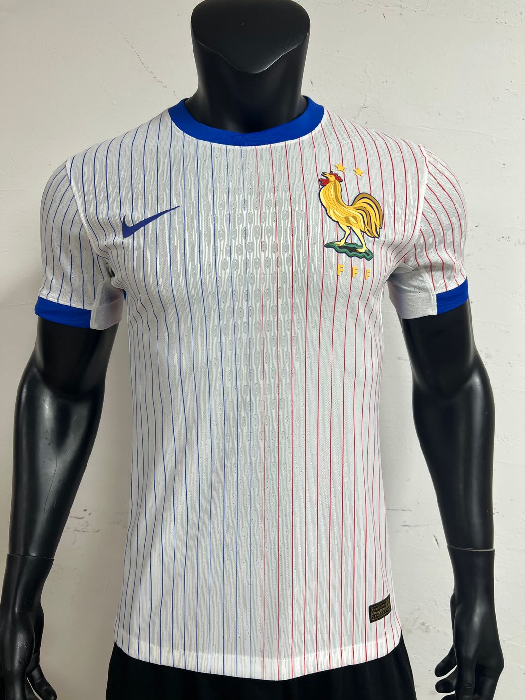 France 2024 Away Shirt (White / Blue / Red)