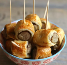 Sausage & Pesto pastry roll