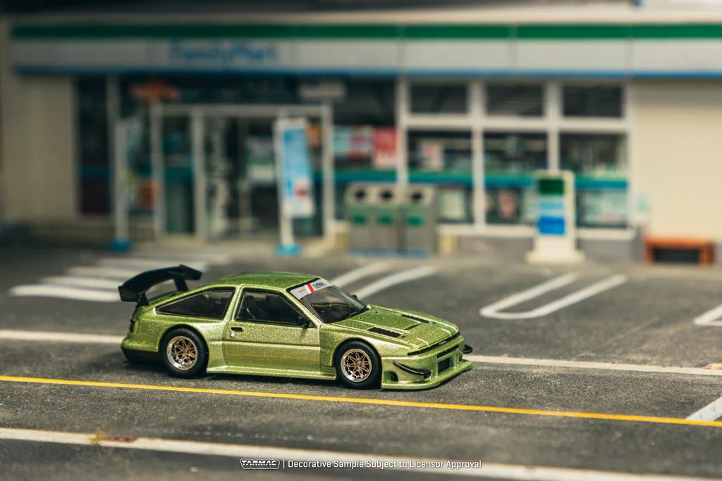 TARMAC WORKS MODEL 1/64 TOYOTA SPRINTER TRUENO AE86 WIDEBODY GREEN BY JON SIBAL