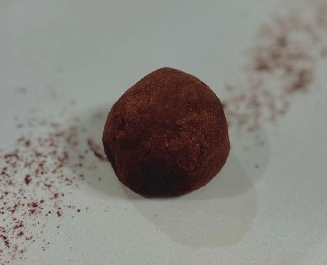 PREORDER dubai chewy cookie box of 4