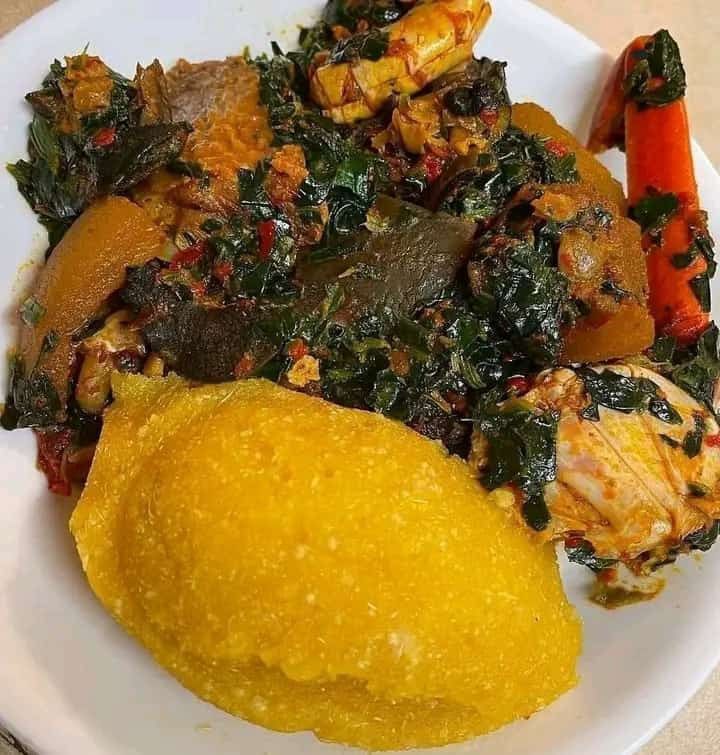 Eforiro & Eba