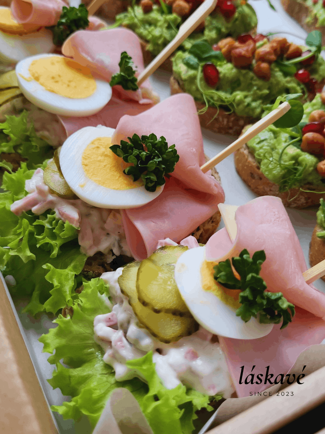 chlebík s PARÍŽSKYM ŠALÁTOM