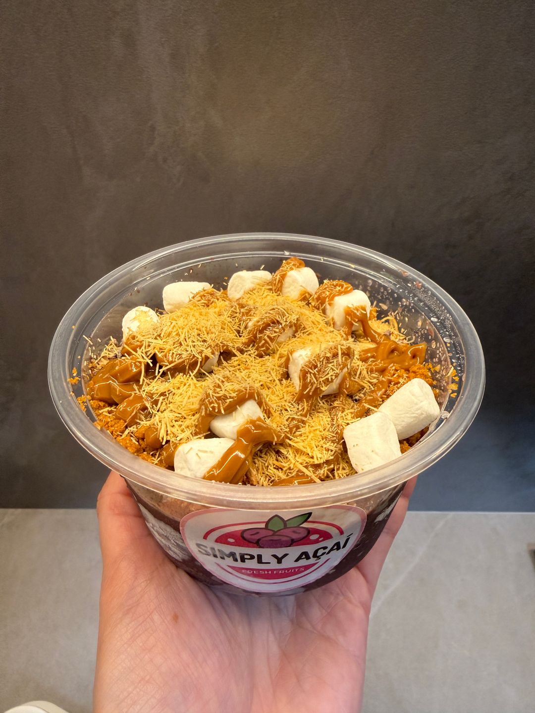 Kunafa Berry Biscoff Bliss