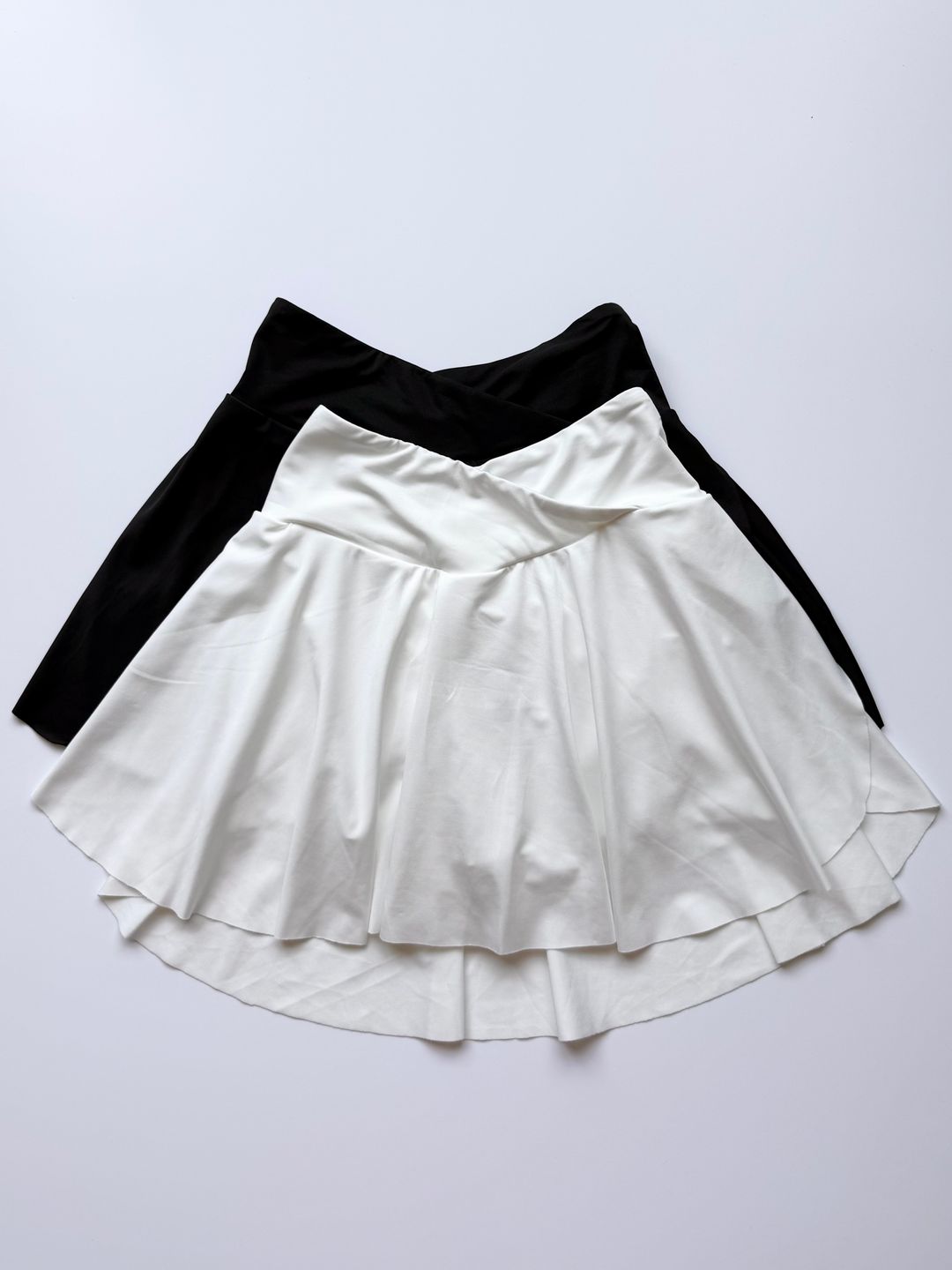 Faldas V Cut — Talla S