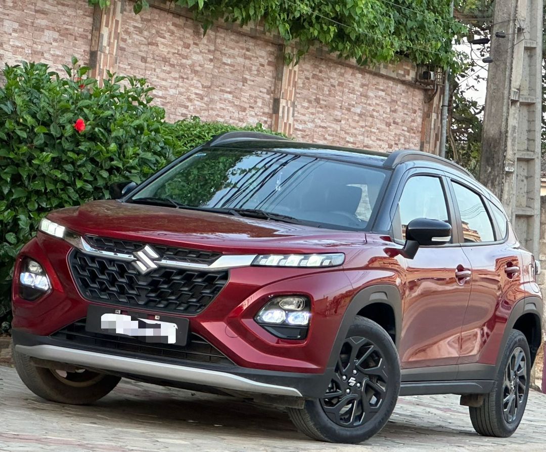 SUZUKI FRONX 2025 ROUGE