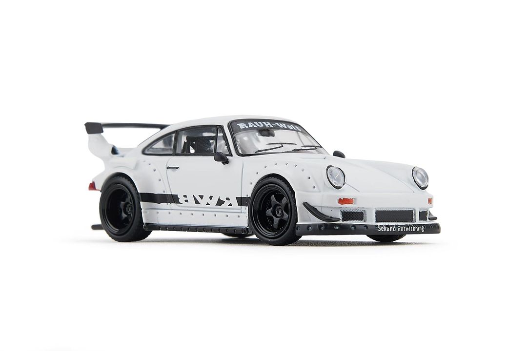 MODEL MODEL 1/64 PORSCHE RWB 930