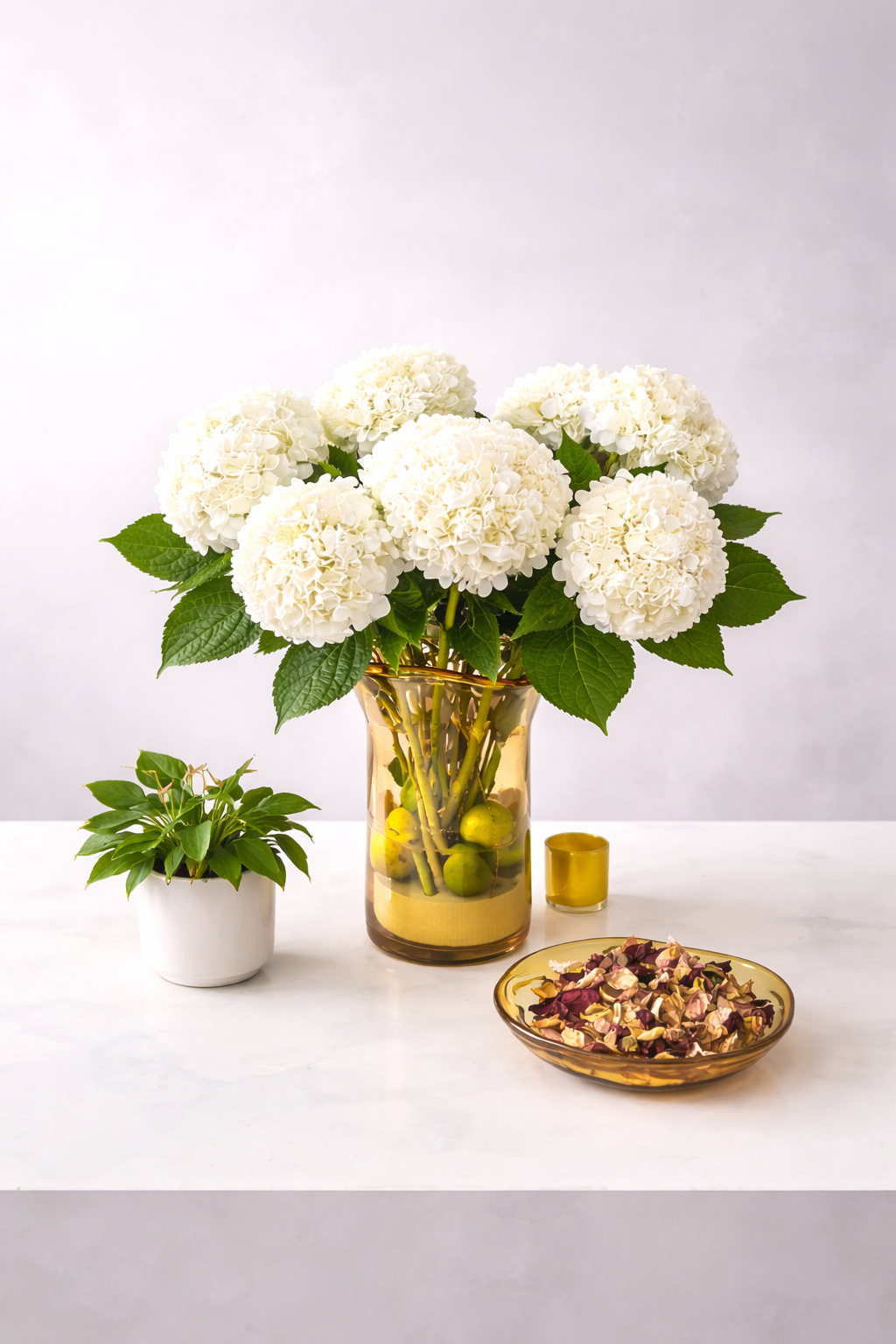 Monthly Subscription (Weekly Delivery of 2 Hydrangea Bouquets)