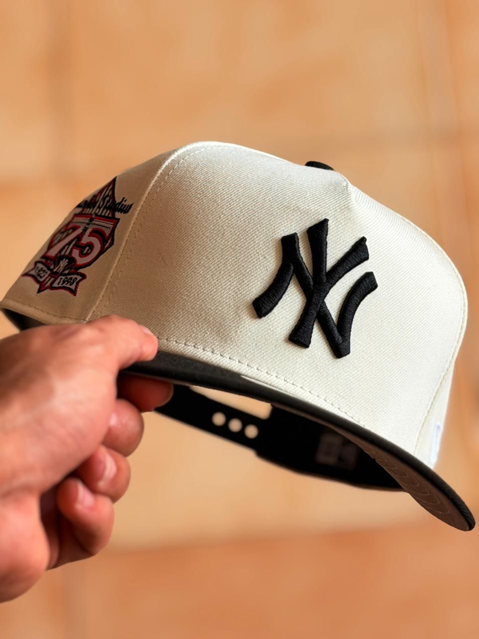 New Era 9Fifty A-Frame - NY Yankees 75th Anniversary 1923-1995 2tone