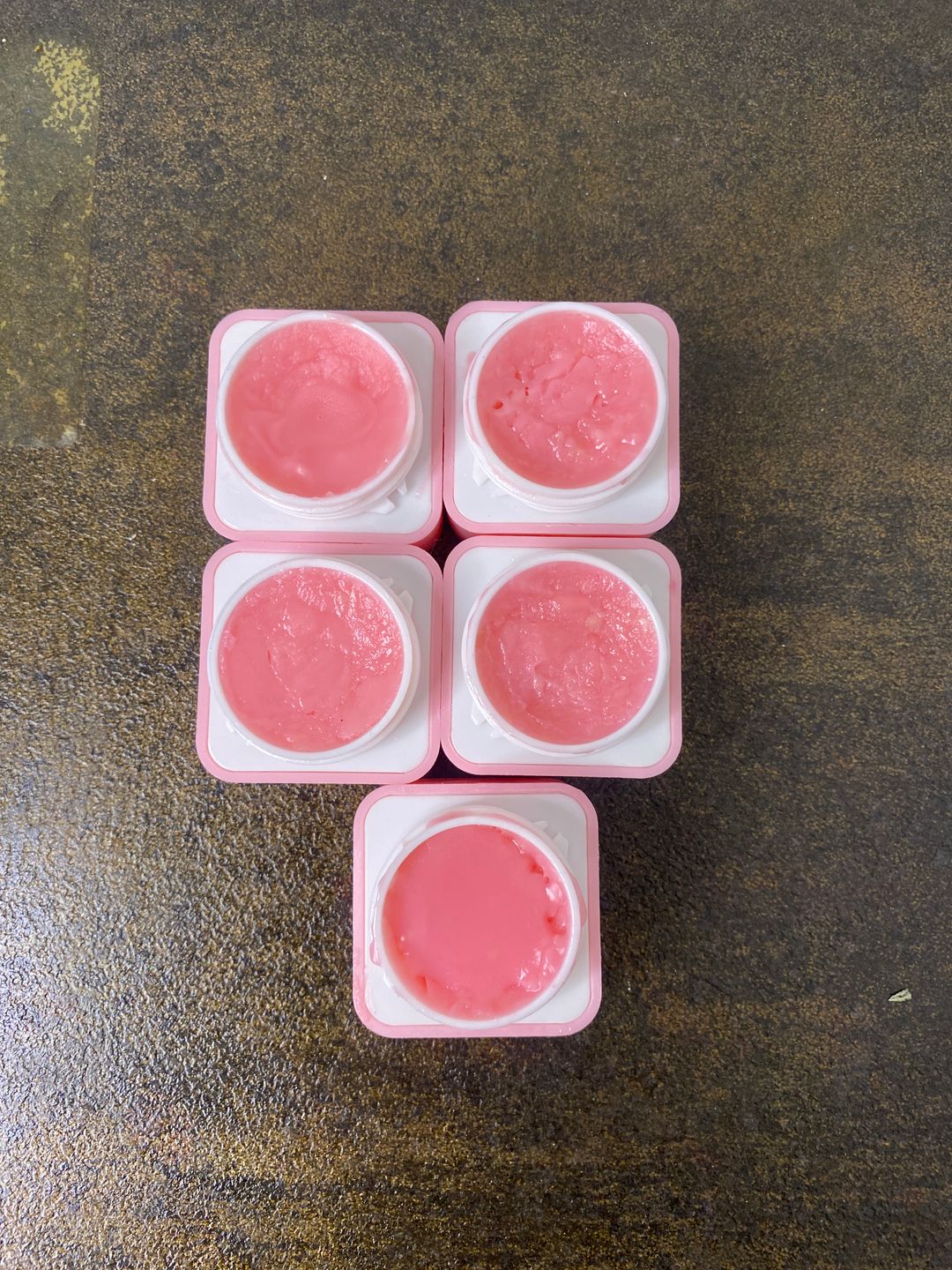 LIP BALM
