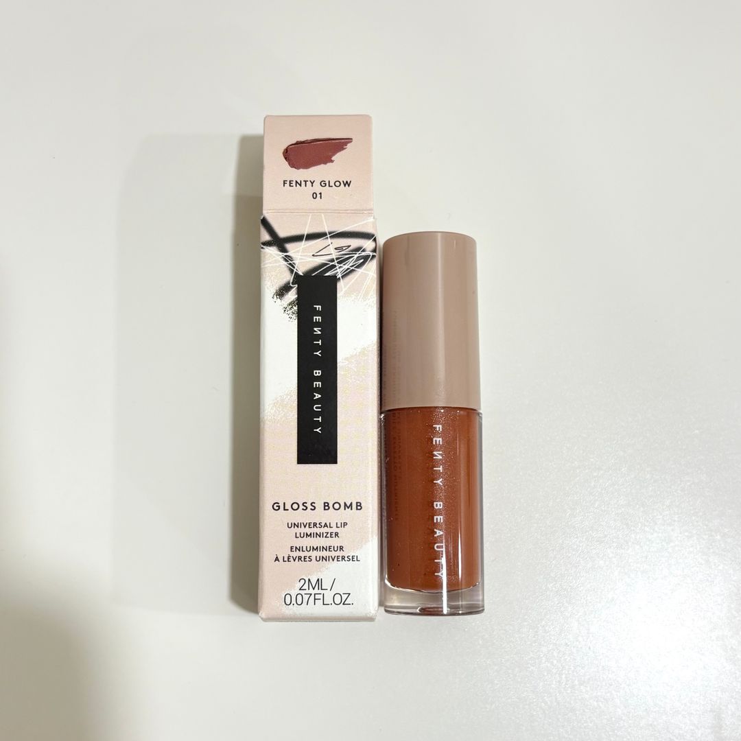 Fenty Beauty Gloss Bomb Lip Luminizer - Shade: Fenty Glow