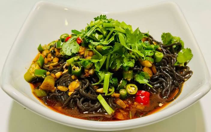 Spicy Fern Roots Noodle