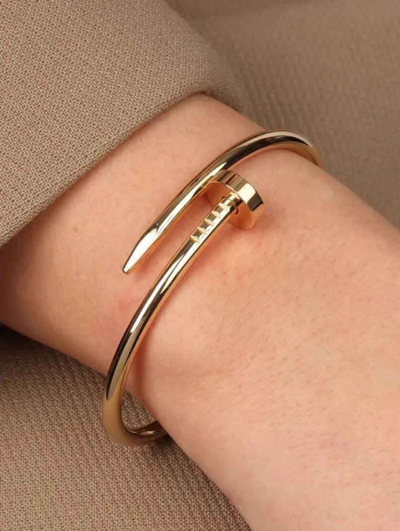Nail Gold Bracelet