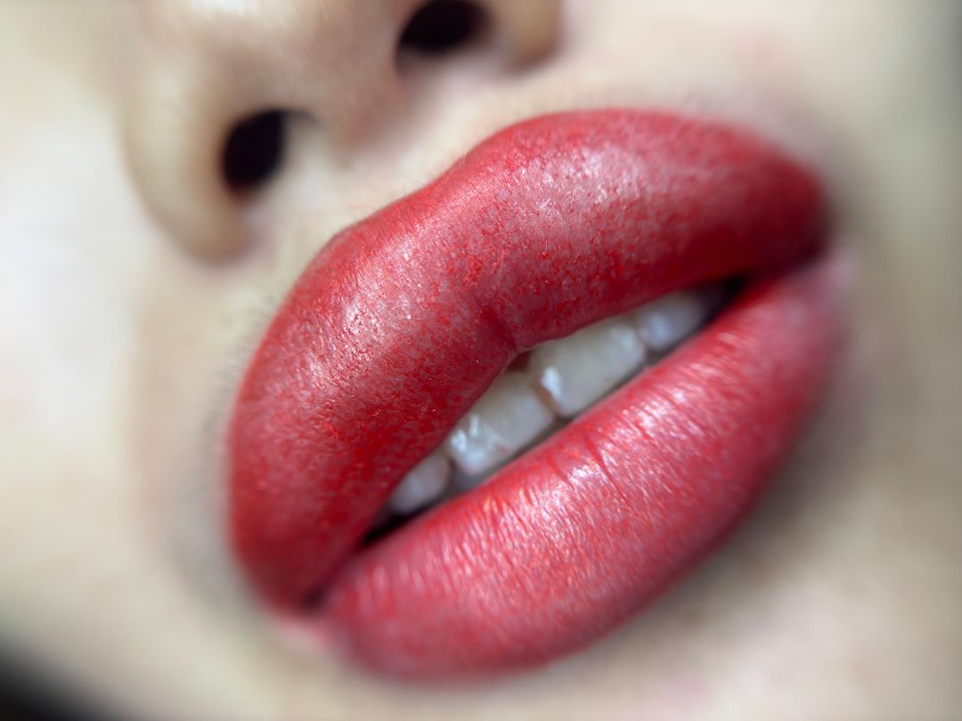 Sulam Bibir (Lip Blush)