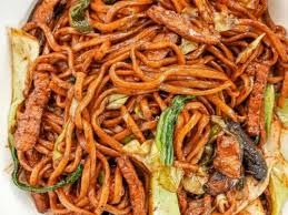 Small TV Tray Chowmein