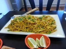 Large Curry Chowmein