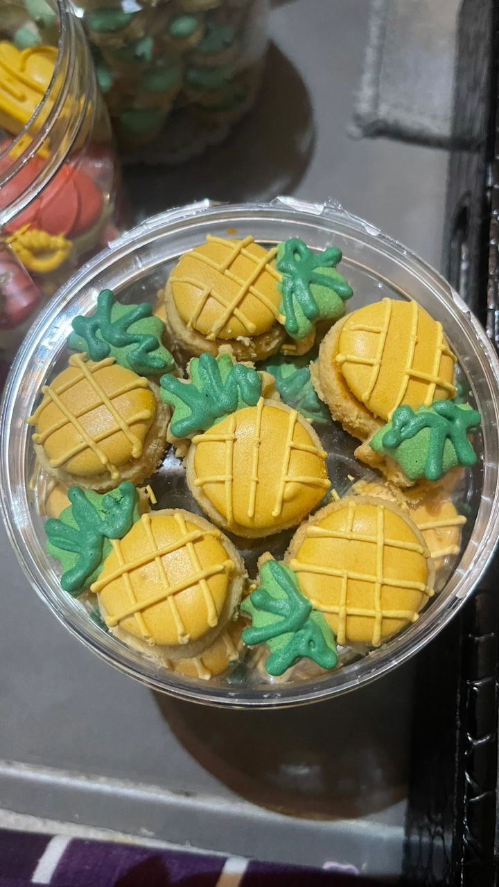 Pineapple 🍍 (Almond Flavour)