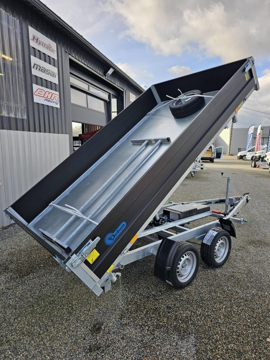 Remolque volquete Debon Tribenne PW3.3 – Bomba eléctrica (Black Edition)