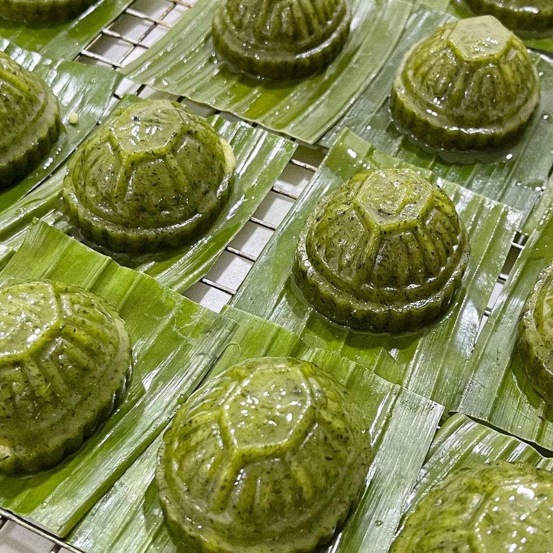 Mugwort Kueh (8pc)