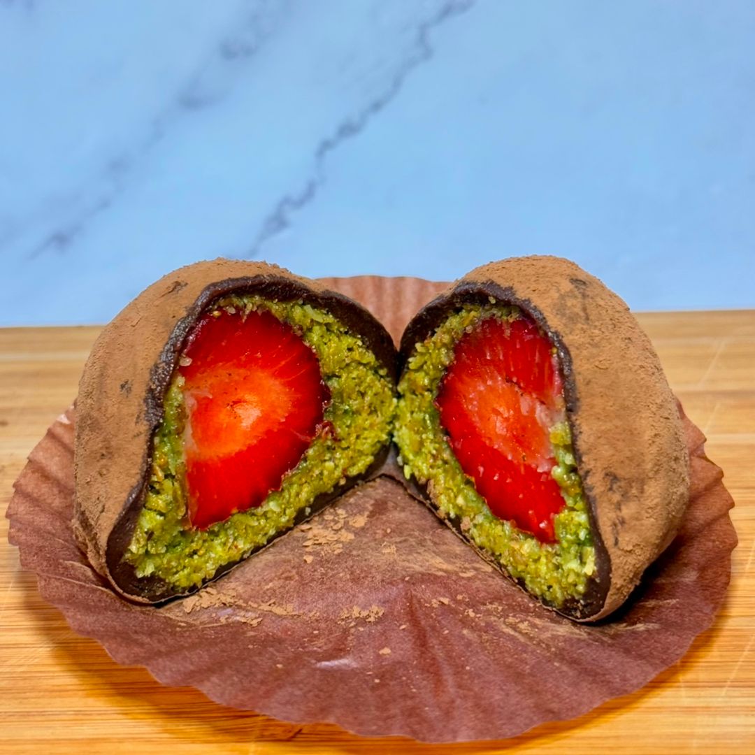 STRAWBERRY DUBAI CHEWY COOKIES