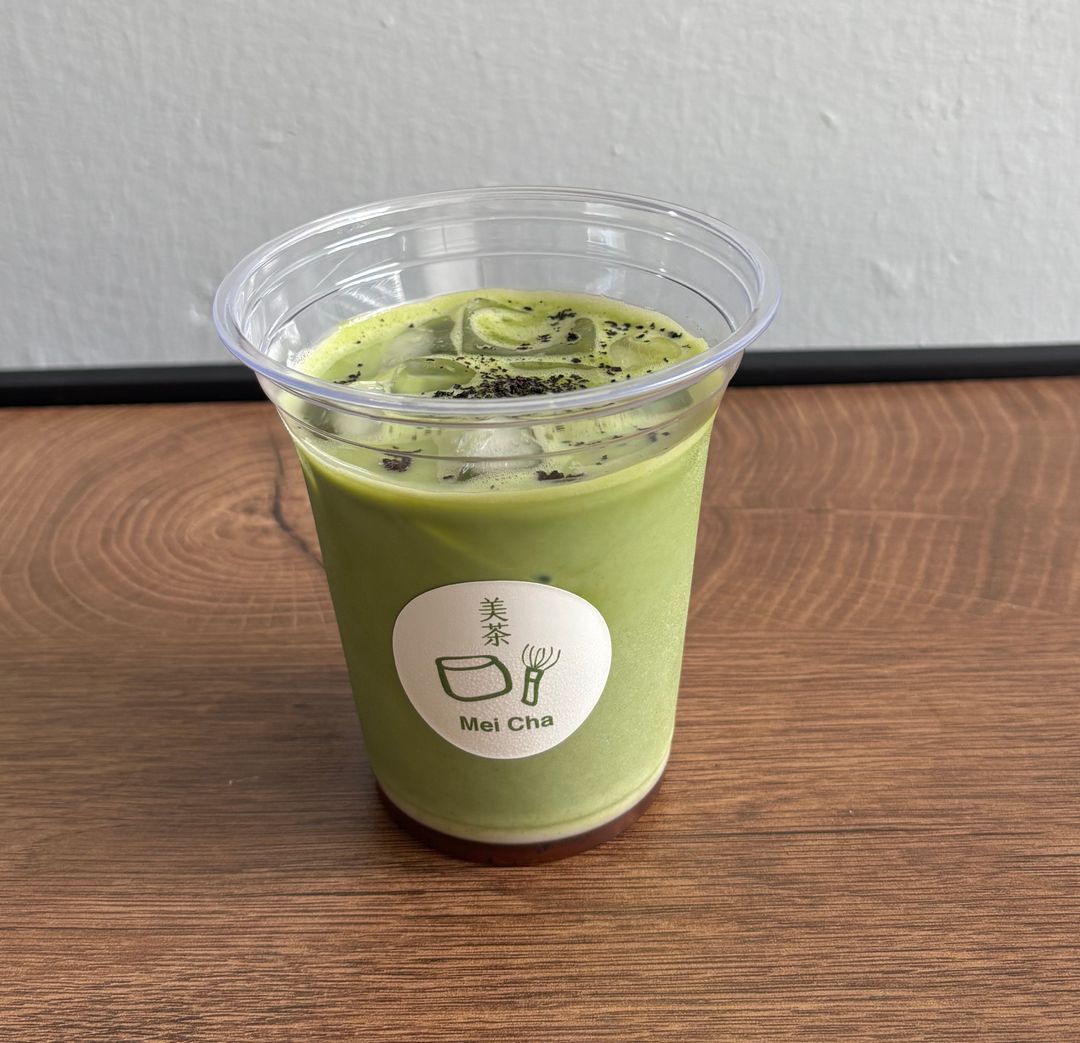 Oolong Matcha Latte 