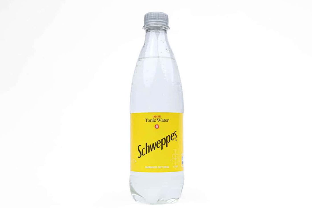Schweppes indian tonic water 500ml