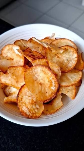 Cassava crisps spicy