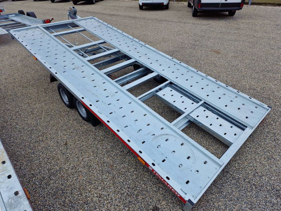 Remolque basculante para transporte de coches Temared Carkeeper New 4520S – 3 t