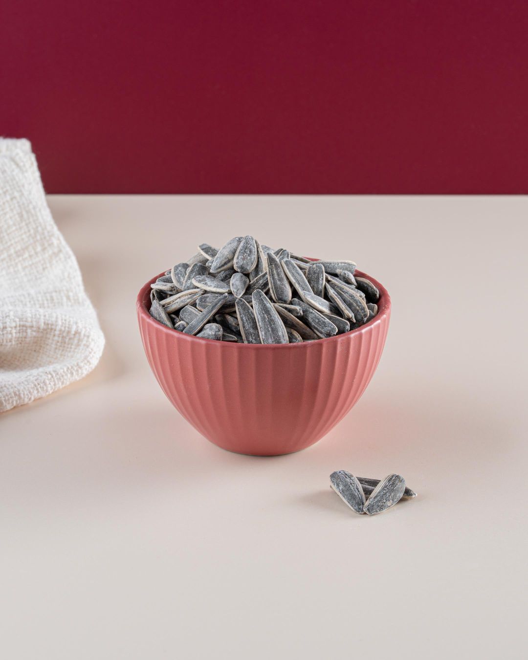 بذور دوّار الشمس (Sunflower Seeds)