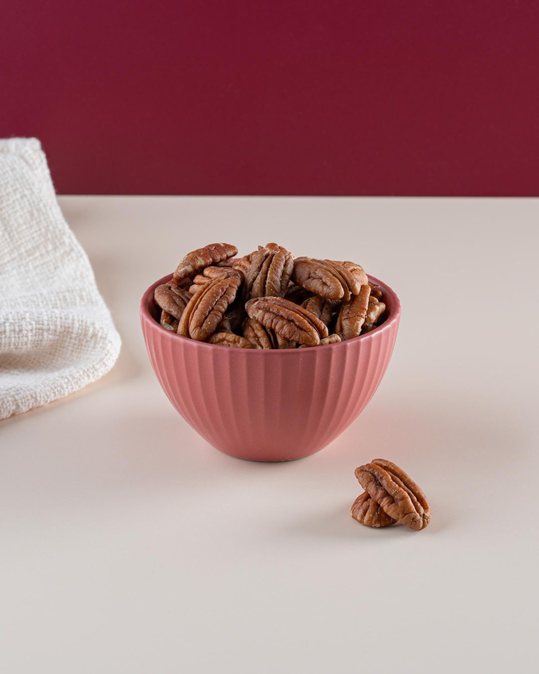 بيكان ني (Raw Pecan Nuts)