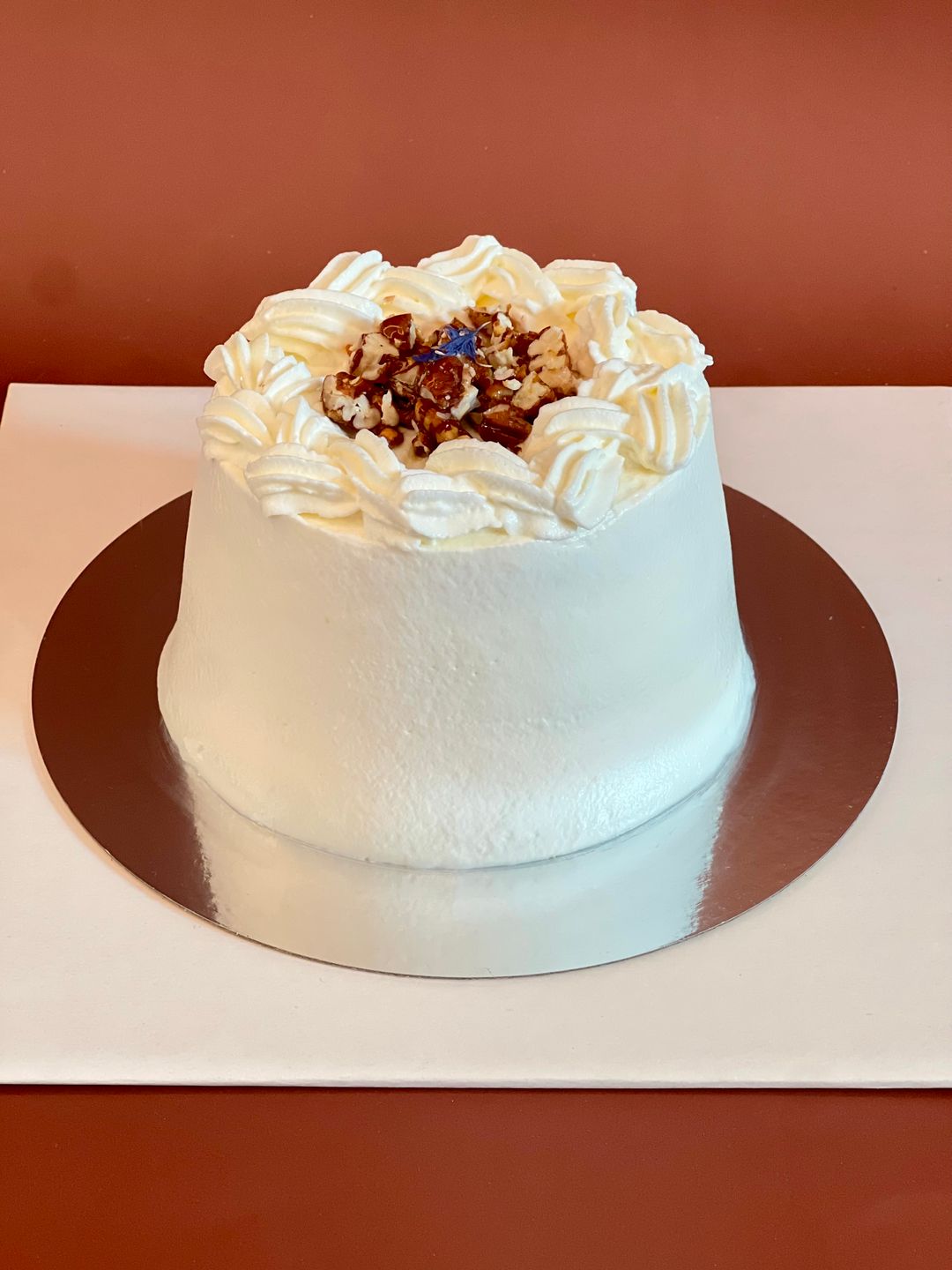 Caramelised Apple and Pecan Cake | 焦糖蘋果琥珀碧根果蛋糕